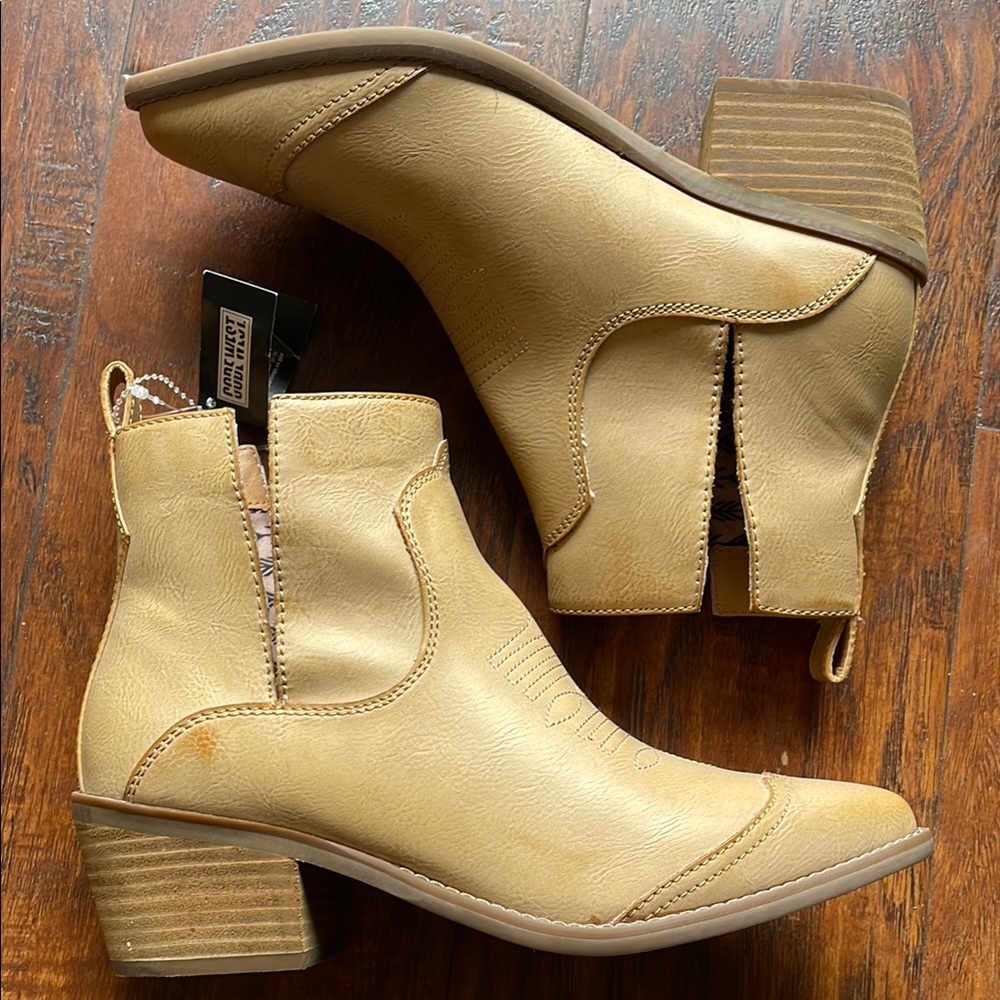 Code West Tan Ankle Boots